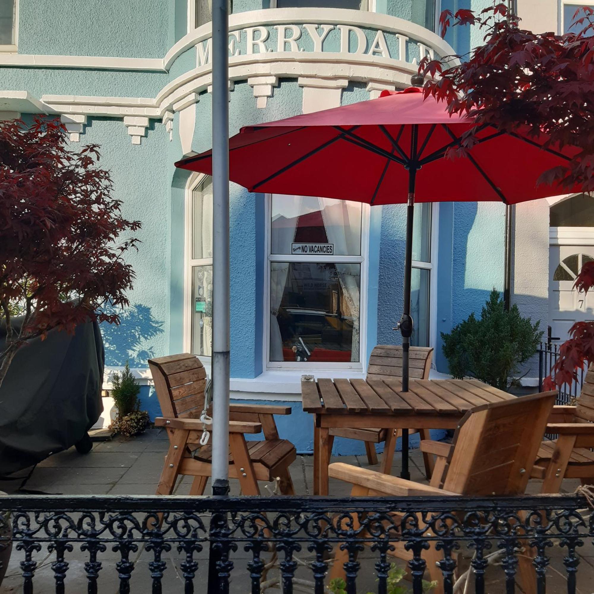The Merrydale 3* Llandudno